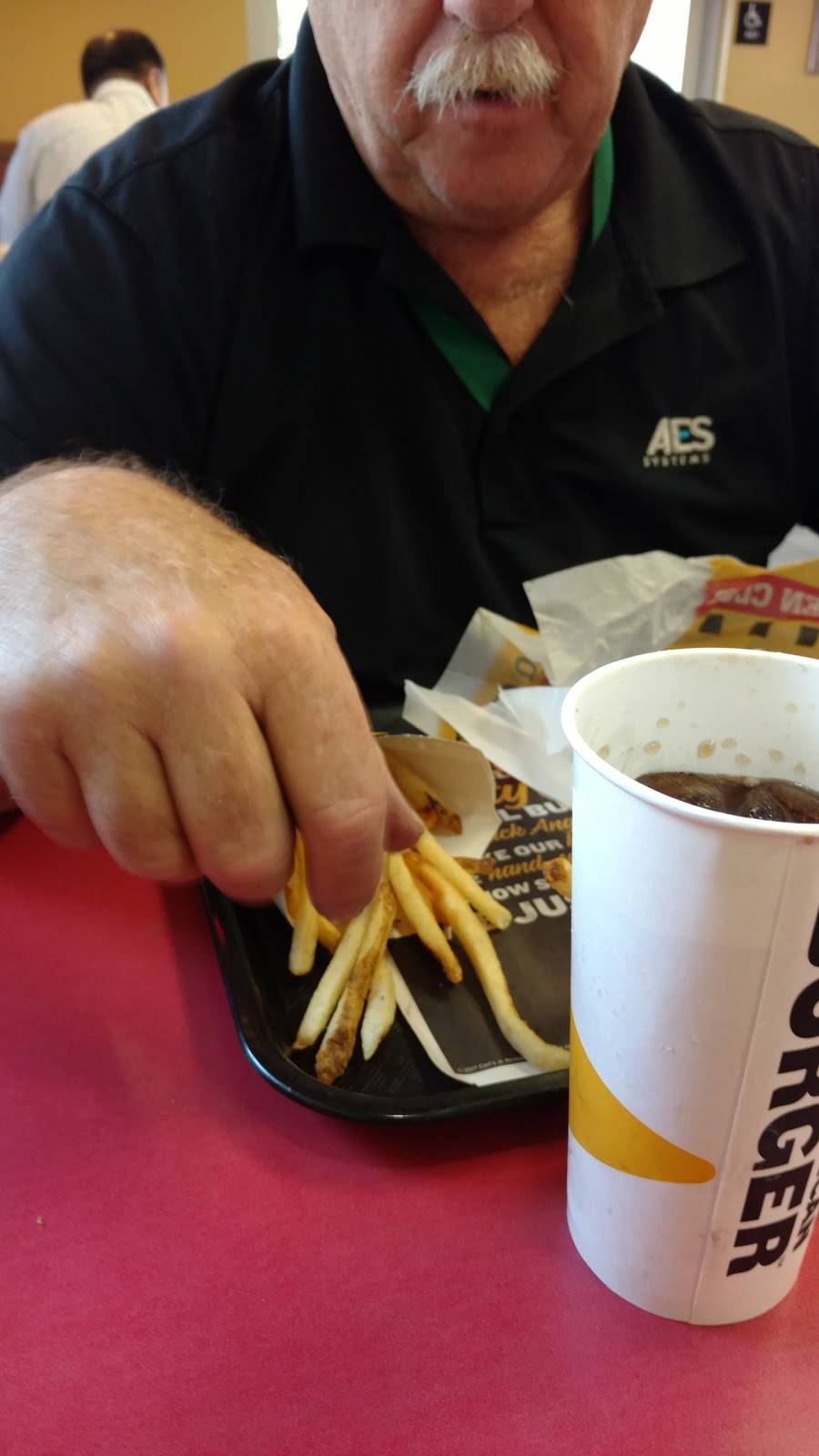 Carls Jr. | restaurant | 2495 Lafayette St, Santa Clara, CA 95050, USA | 4084961187 OR +1 408-496-1187