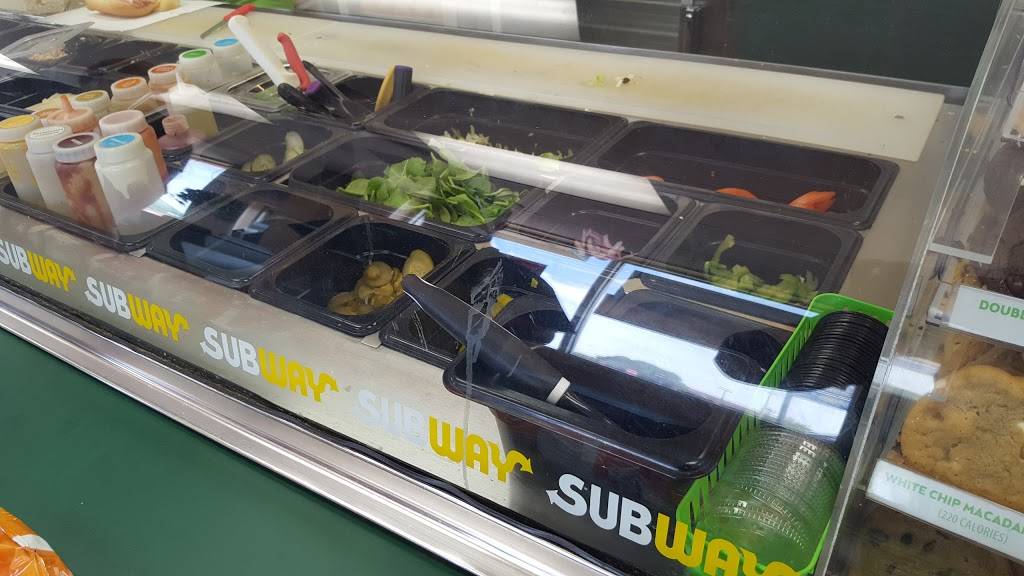 Subway | meal takeaway | 10780 M St, Omaha, NE 68127, USA | 4025936777 OR +1 402-593-6777