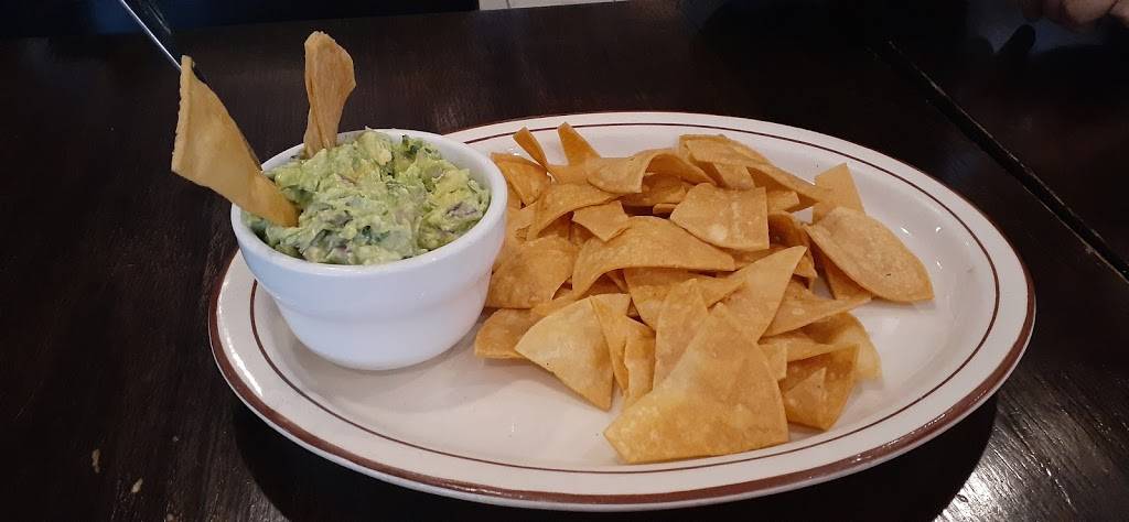 Pipos | meal delivery | 166 E 118th St #3, New York, NY 10035, USA | 2128282382 OR +1 212-828-2382