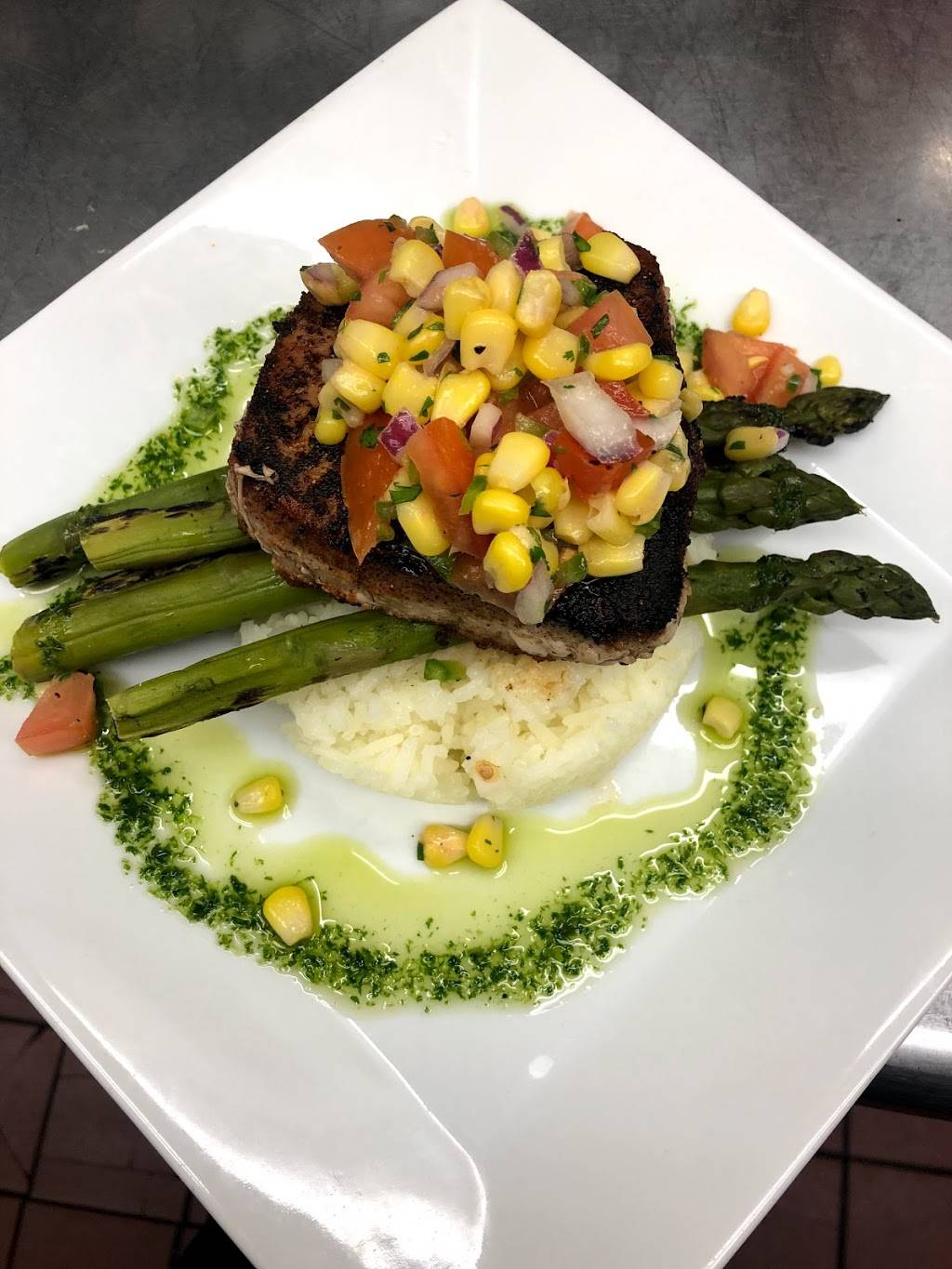 Rockland Bar & Grill | restaurant | 323 Union St, Rockland, MA 02370, USA | 7813473945 OR +1 781-347-3945