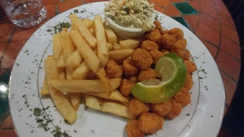 Marias Smokehouse and Seafood Restaurant | restaurant | 18550 San Carlos Blvd, Fort Myers Beach, FL 33931, USA | 2394669666 OR +1 239-466-9666