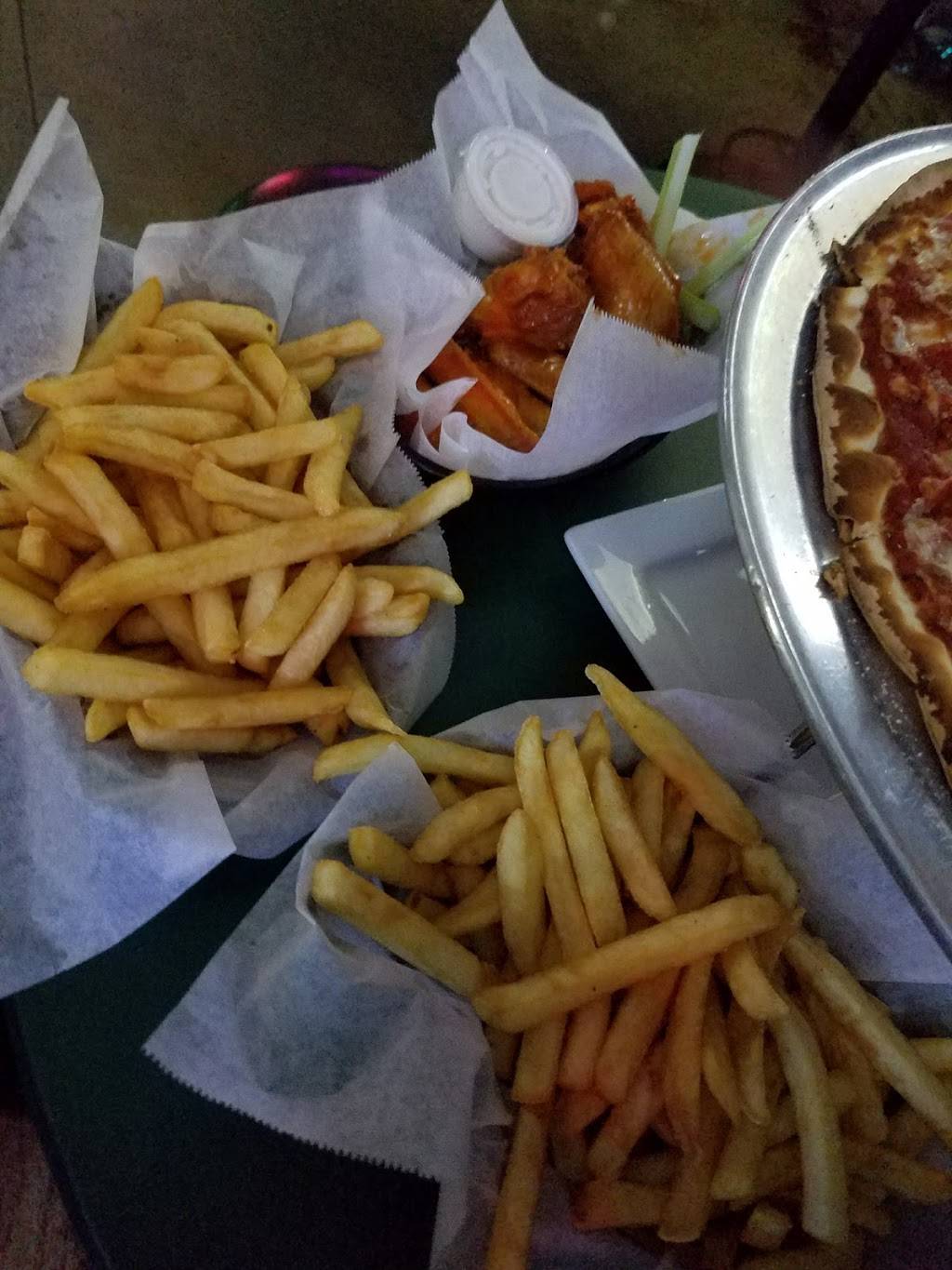 Doc Ryans Bar & Grill | restaurant | 7432 Madison St, Forest Park, IL 60130, USA | 7083662823 OR +1 708-366-2823