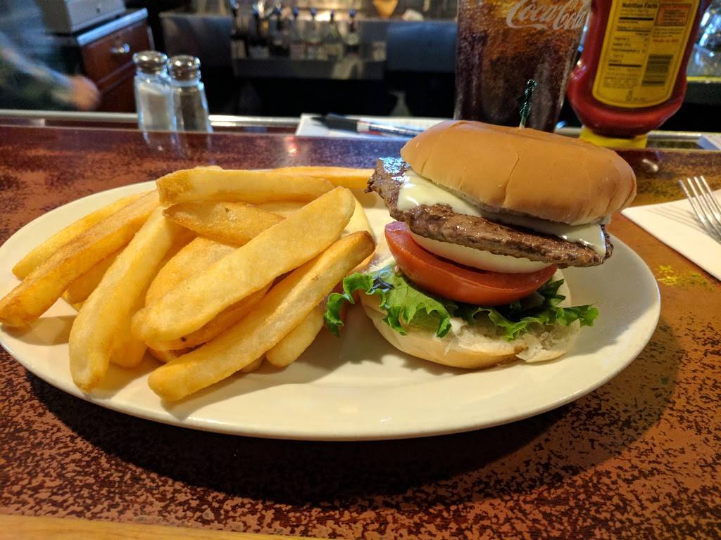 Hide-A-Way | restaurant | 4021 Mahoning Rd NE, Canton, OH 44705, USA | 3304524278 OR +1 330-452-4278