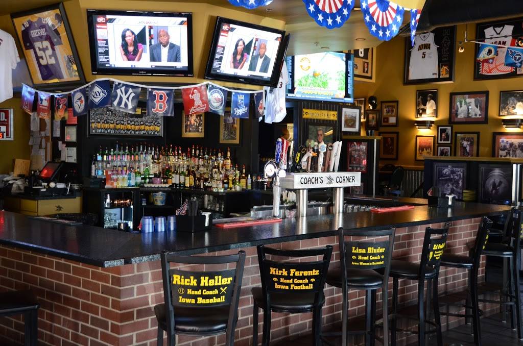 Coaches Corner | restaurant | 749 Mormon Trek Blvd, Iowa City, IA 52246, USA | 3193589080 OR +1 319-358-9080