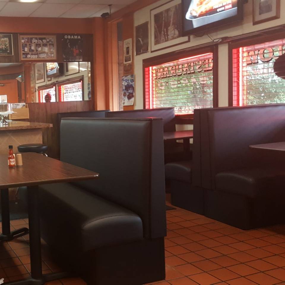 Bungalow Restaurant | restaurant | 3466 N 14th St, Milwaukee, WI 53206, USA | 4142659117 OR +1 414-265-9117