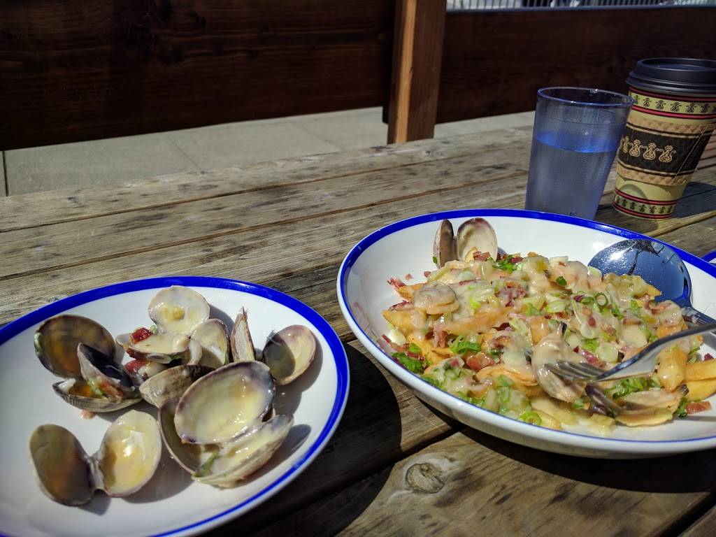 The 100 Pound Clam | restaurant | 1001 Fairview Ave N, Seattle, WA 98109, USA | 2064535067 OR +1 206-453-5067