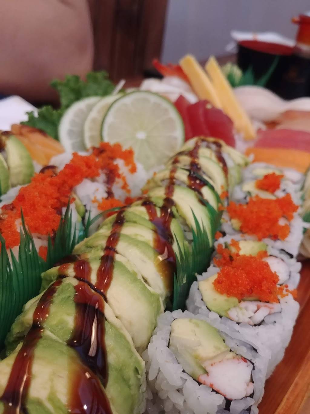 Kibo Sushi | meal delivery | 7 Walker Ave, Toronto, ON M4V 1G3, Canada | 4169641931 OR +1 416-964-1931