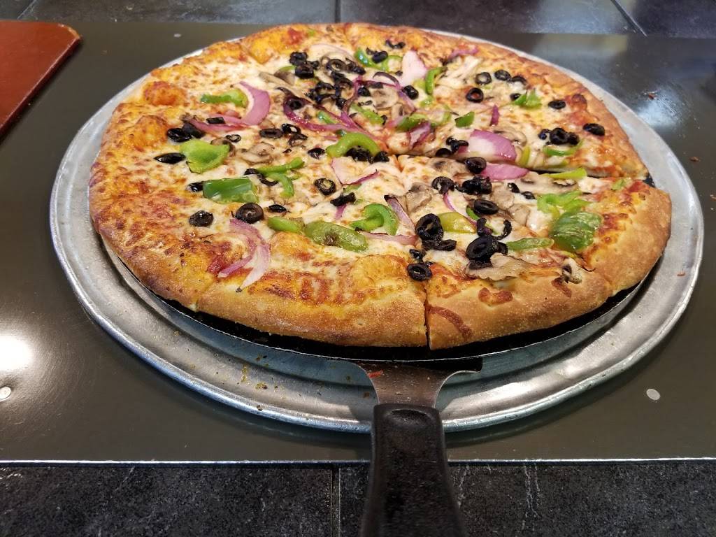 Cicis | restaurant | 1200 E Davis St Suite 122, Mesquite, TX 75149, USA | 9722160099 OR +1 972-216-0099