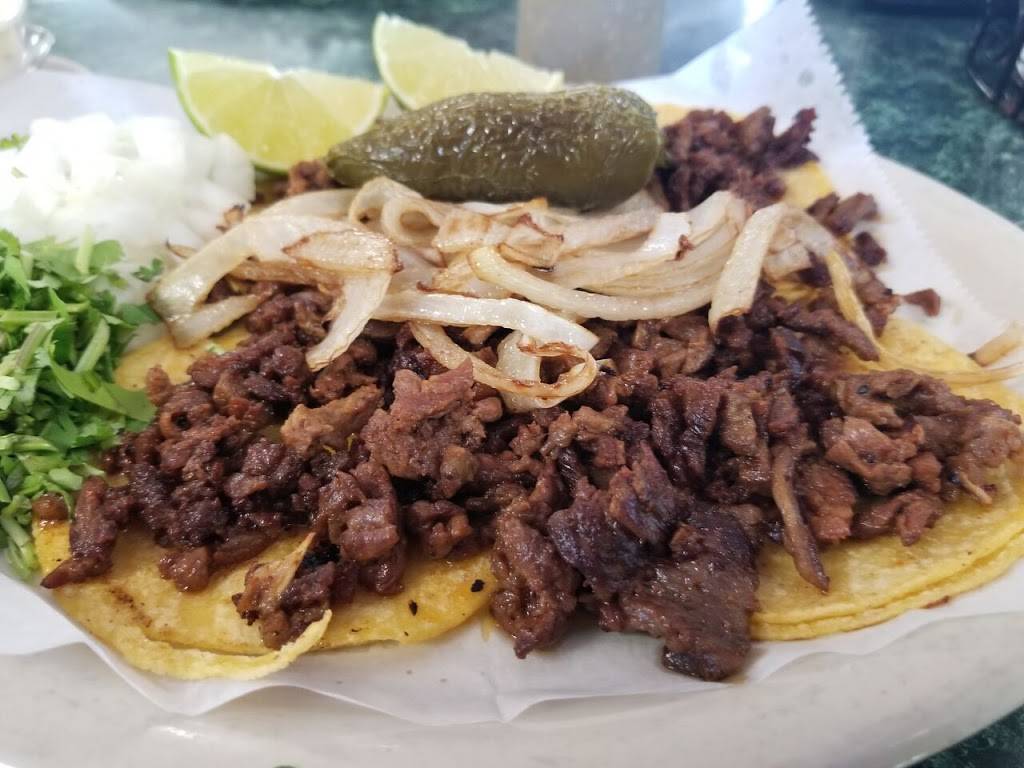 Taqueria Fiesta Charra | restaurant | 318 Enrique M. Barrera Pkwy, San Antonio, TX 78237, USA | 2103064991 OR +1 210-306-4991