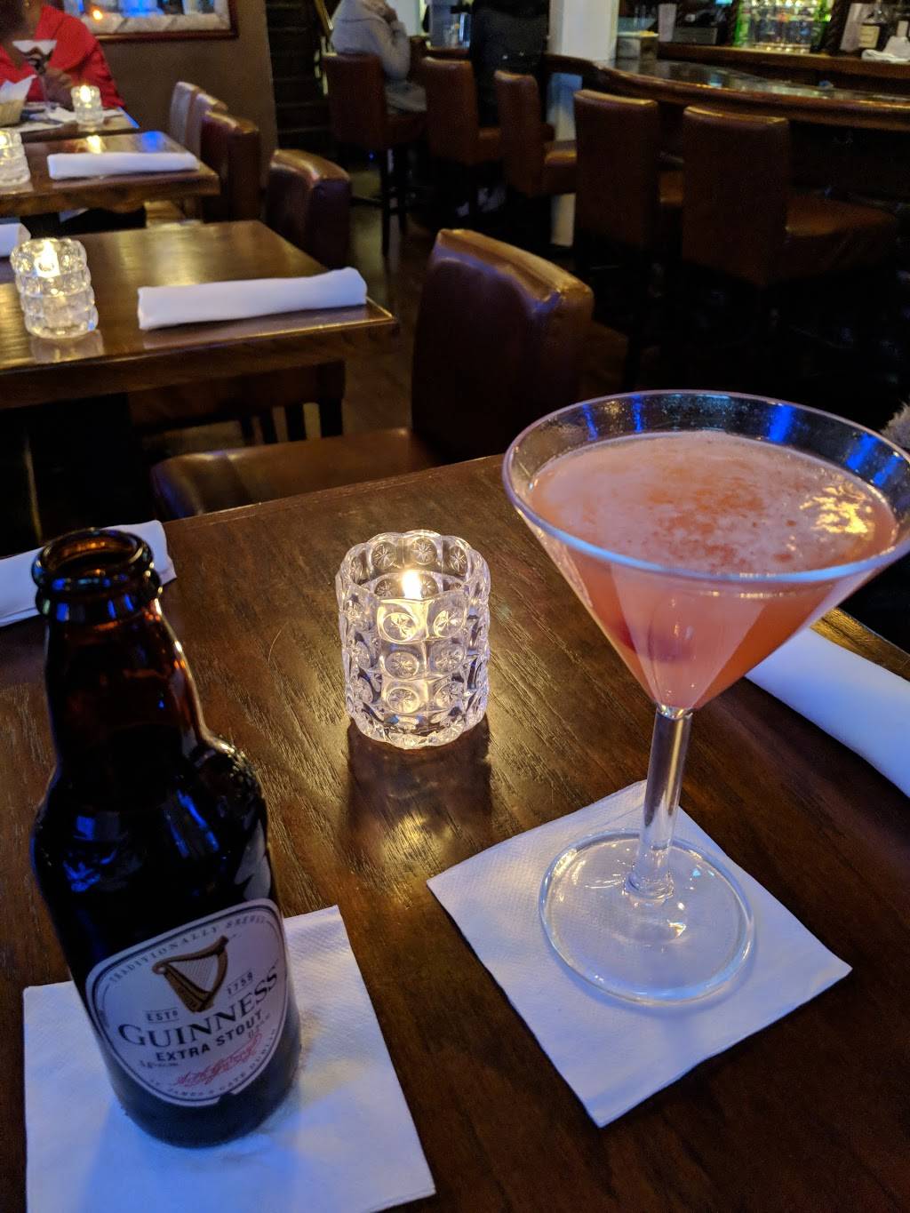 The Russell | restaurant | 103 Pratt St, Hartford, CT 06103, USA | 8607274014 OR +1 860-727-4014