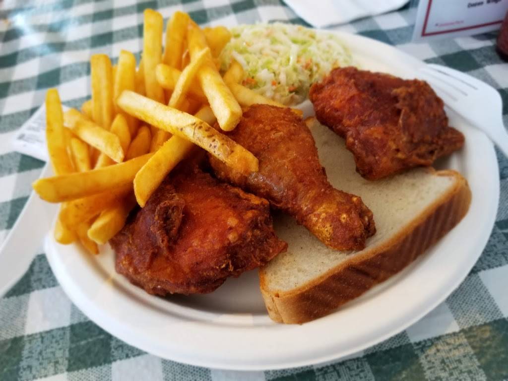 Guss World Famous Fried Chicken | restaurant | 509 S Glenoaks Blvd, Burbank, CA 91502, USA | 7472313990 OR +1 747-231-3990