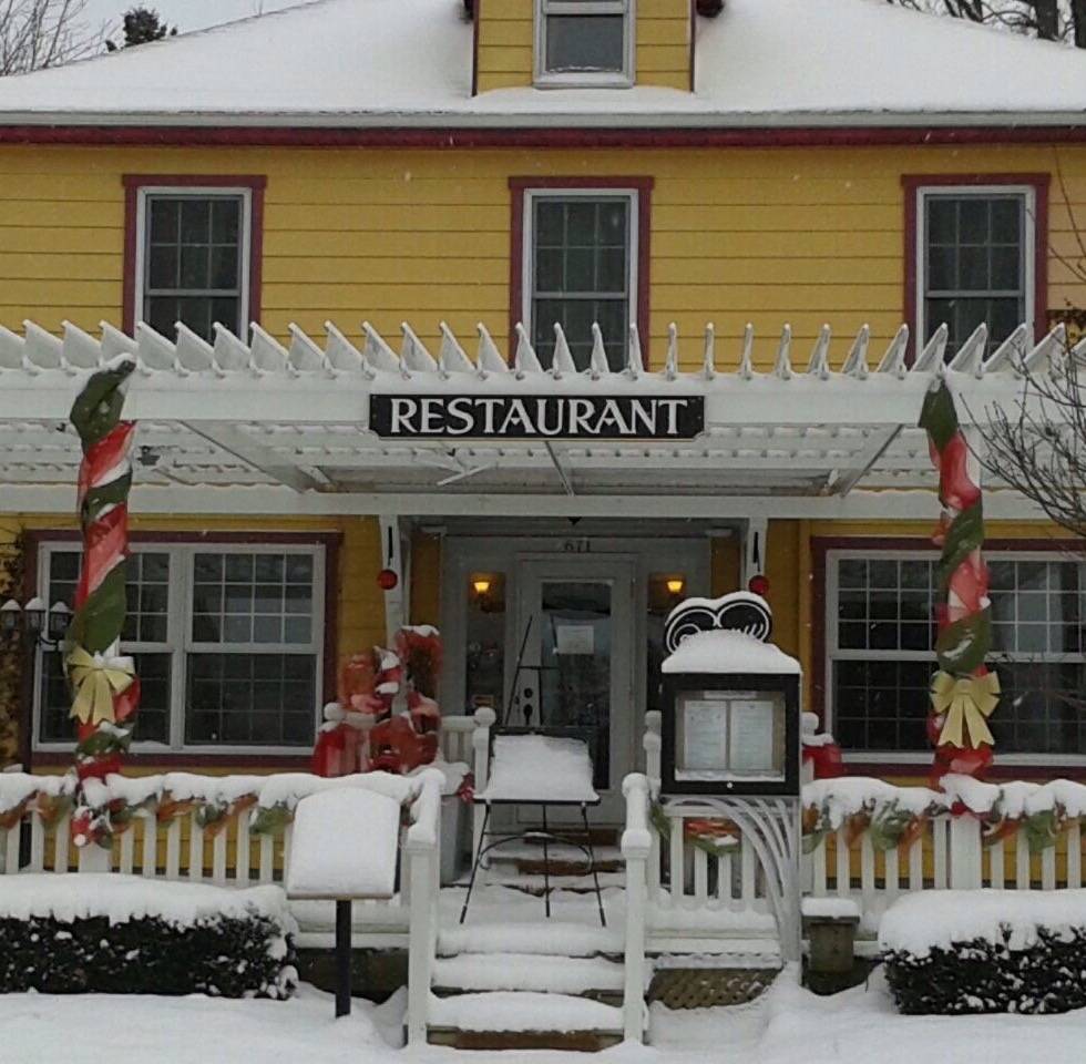 Restaurant La Pérouse | restaurant | 671 Rue Shefford, Bromont, QC J2L 1C2, Canada | 4505345557 OR +1 450-534-5557