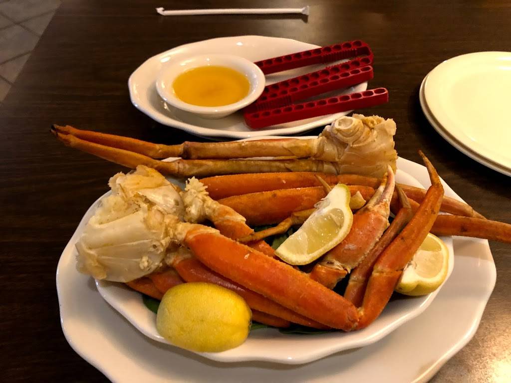 Fantail Restaurant | restaurant | 2060 Downing St, Millbrook, AL 36054, USA | 3342857255 OR +1 334-285-7255