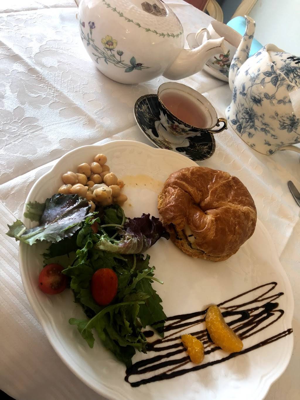 Tealicious Teahouse & Catering | cafe | 4995 W Atlantic Ave, Delray Beach, FL 33445, USA | 5616385155 OR +1 561-638-5155