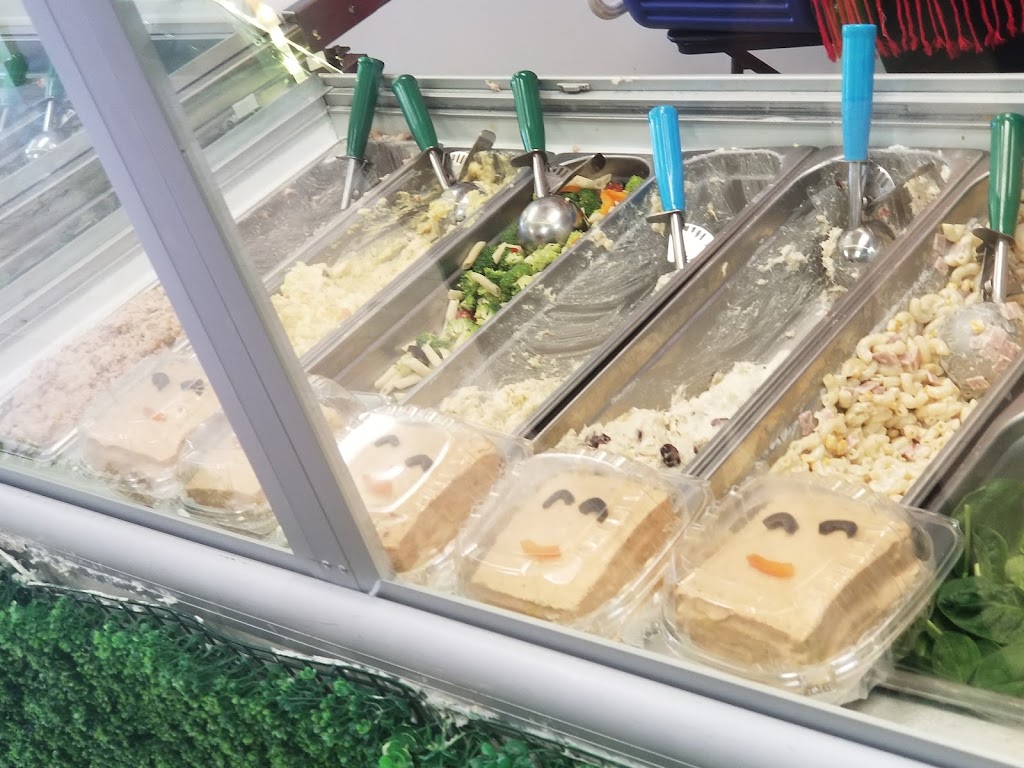 Salad House | restaurant | 1705 E Del Mar Blvd, Laredo, TX 78041, USA | 9566150445 OR +1 956-615-0445