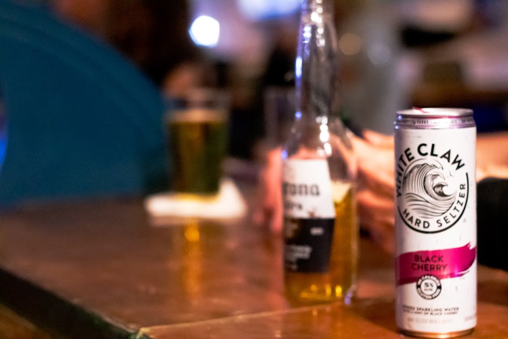 The Anchor on Sunset Harbor | restaurant | 10135 SE Sunset Harbor Rd, Summerfield, FL 34491, USA | 3525100219 OR +1 352-510-0219