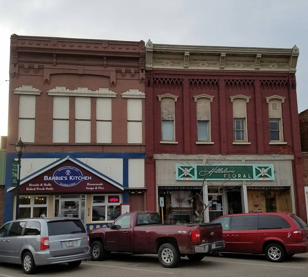 Holvys Diner | restaurant | 824 Water Ave, Hillsboro, WI 54634, USA | 6084893539 OR +1 608-489-3539