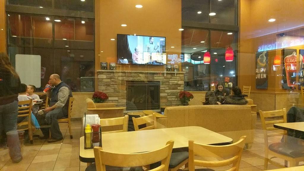 Dairy Queen Grill & Chill | restaurant | 5366 Sunrise Hwy, Massapequa, NY 11758, USA | 5163084683 OR +1 516-308-4683