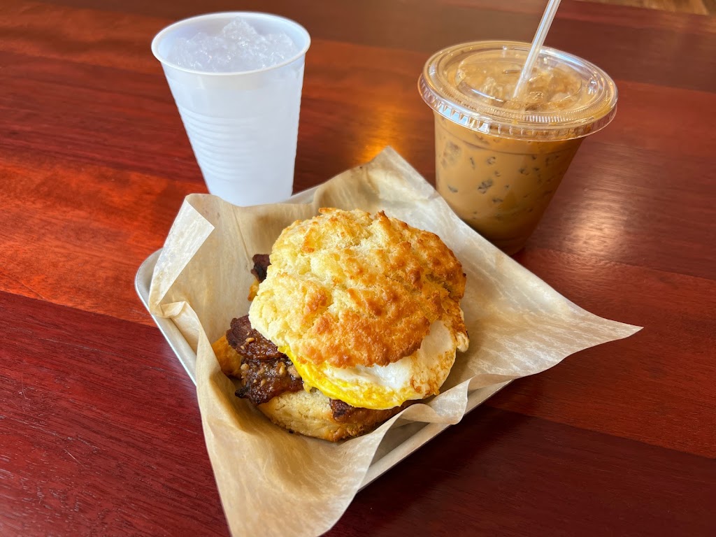 District Donuts Sliders Brew | restaurant | 1121 N Jefferson St, Jackson, MS 39202, USA | 6013453081 OR +1 601-345-3081