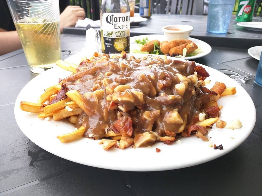 Apollos Pizzeria | restaurant | 92 Bridge St E, Campbellford, ON K0L 1L0, Canada | 7056531414 OR +1 705-653-1414