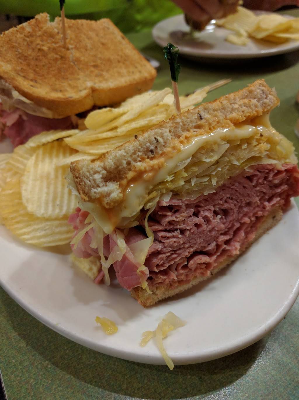 Jasons Deli | restaurant | 1258 S Canal St, Chicago, IL 60607, USA | 3128500547 OR +1 312-850-0547