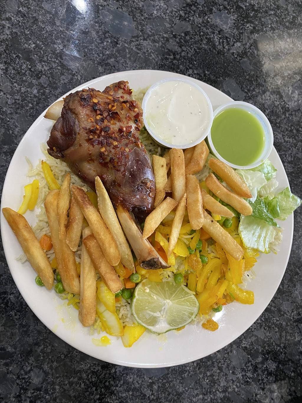 Somali Restaurant And Grocery | restaurant | 2156 Hoffman Rd, Mankato, MN 56001, USA | 5077200371 OR +1 507-720-0371