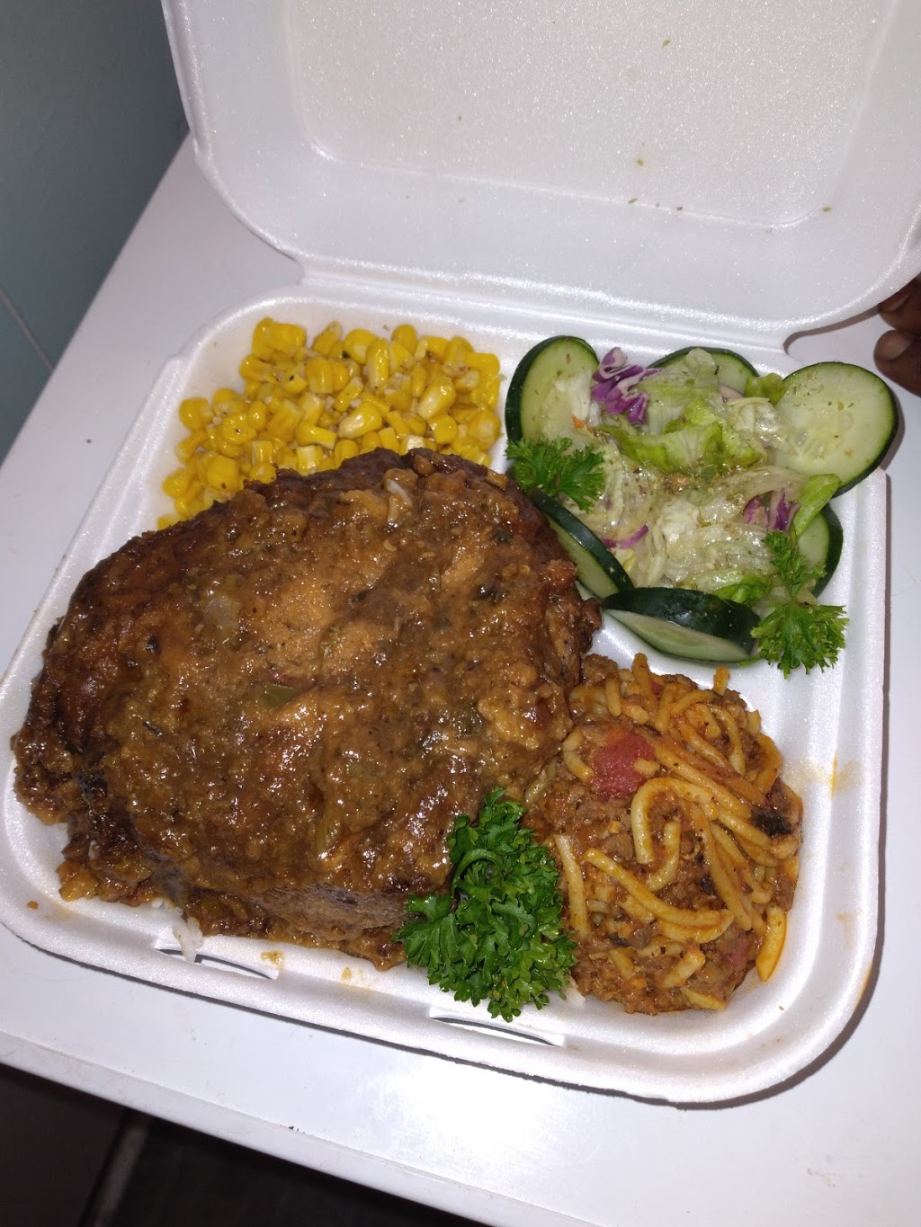 Qyyiet Storrms Dyyiamond N Tha Ruff (Gulf Coast Cuisines) | restaurant | 7110 Greenwich Rd, Louisville, KY 40218, USA | 5024163685 OR +1 502-416-3685