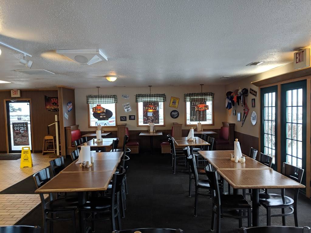 Pizza Hut | meal takeaway | 210 N West St, Concordia, MO 64020, USA | 6604631377 OR +1 660-463-1377