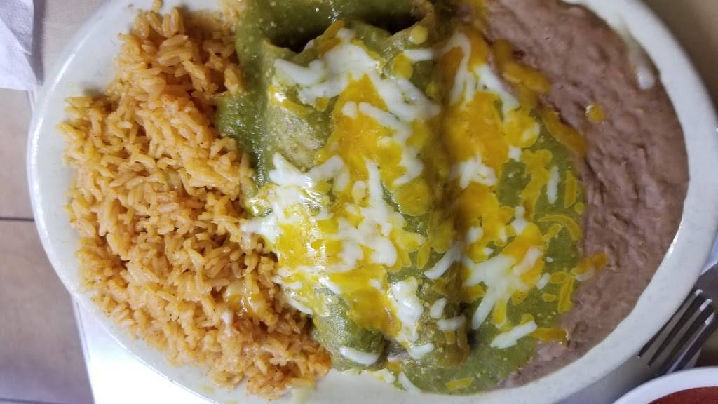 Cardona Foods | restaurant | 850 Meacham Blvd, Fort Worth, TX 76106, USA | 8176256477 OR +1 817-625-6477