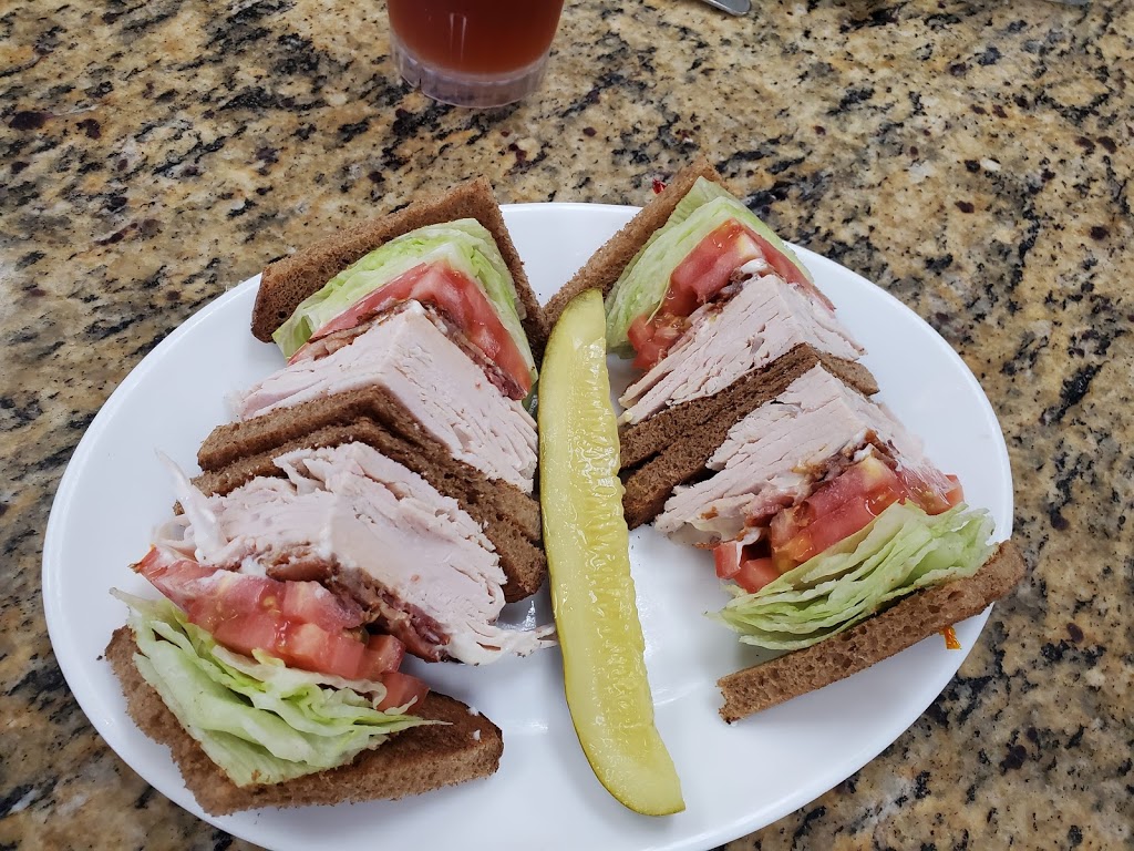 Roberts Restaurant | restaurant | 1320 Stirling Rd #1c, Dania Beach, FL 33004, USA | 9549259004 OR +1 954-925-9004