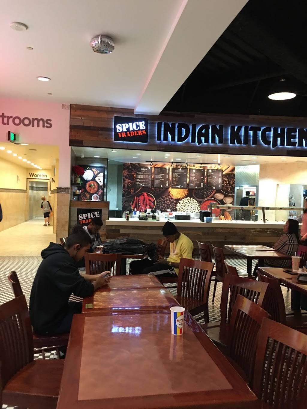 Spice Traders Indian Kitchen | restaurant | 2800 N Main Street, food court Main Place Mall, Santa Ana, CA 92705, USA | 6572125642 OR +1 657-212-5642