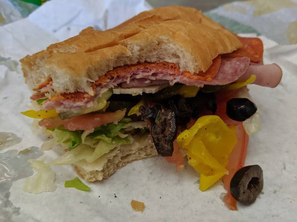 Subway | restaurant | 66 South Highway 400, Dawsonville, GA 30534, USA | 7063802559 OR +1 706-380-2559