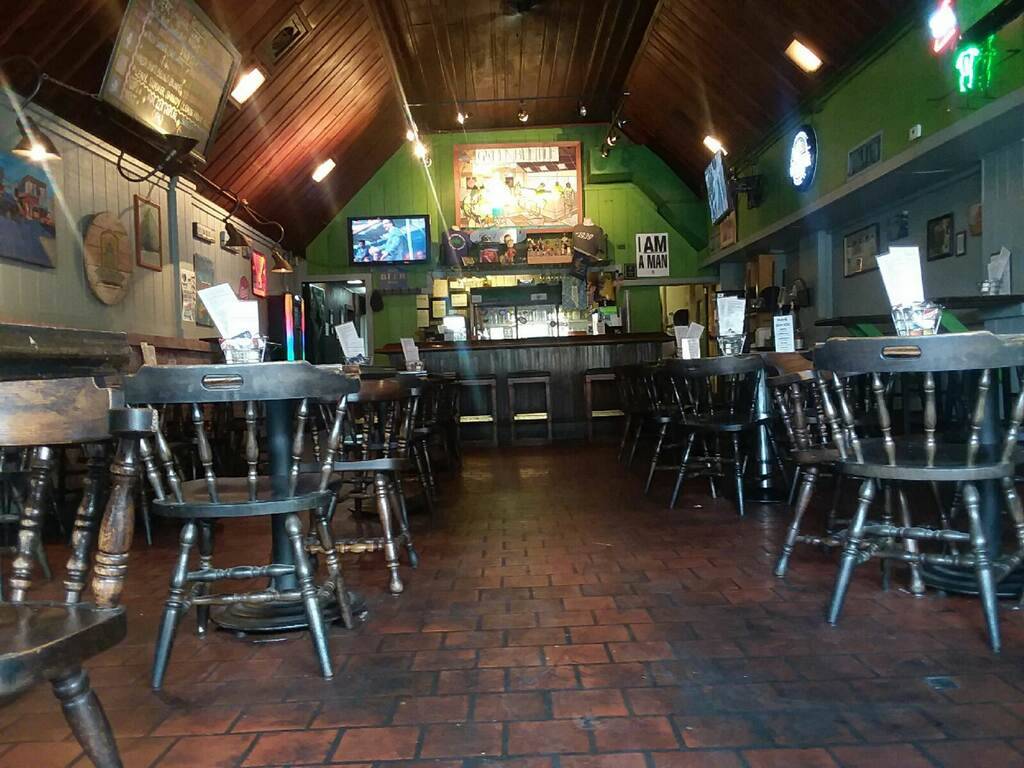 The Green Beetle | restaurant | 325 S Main St, Memphis, TN 38103, USA | 9015277337 OR +1 901-527-7337