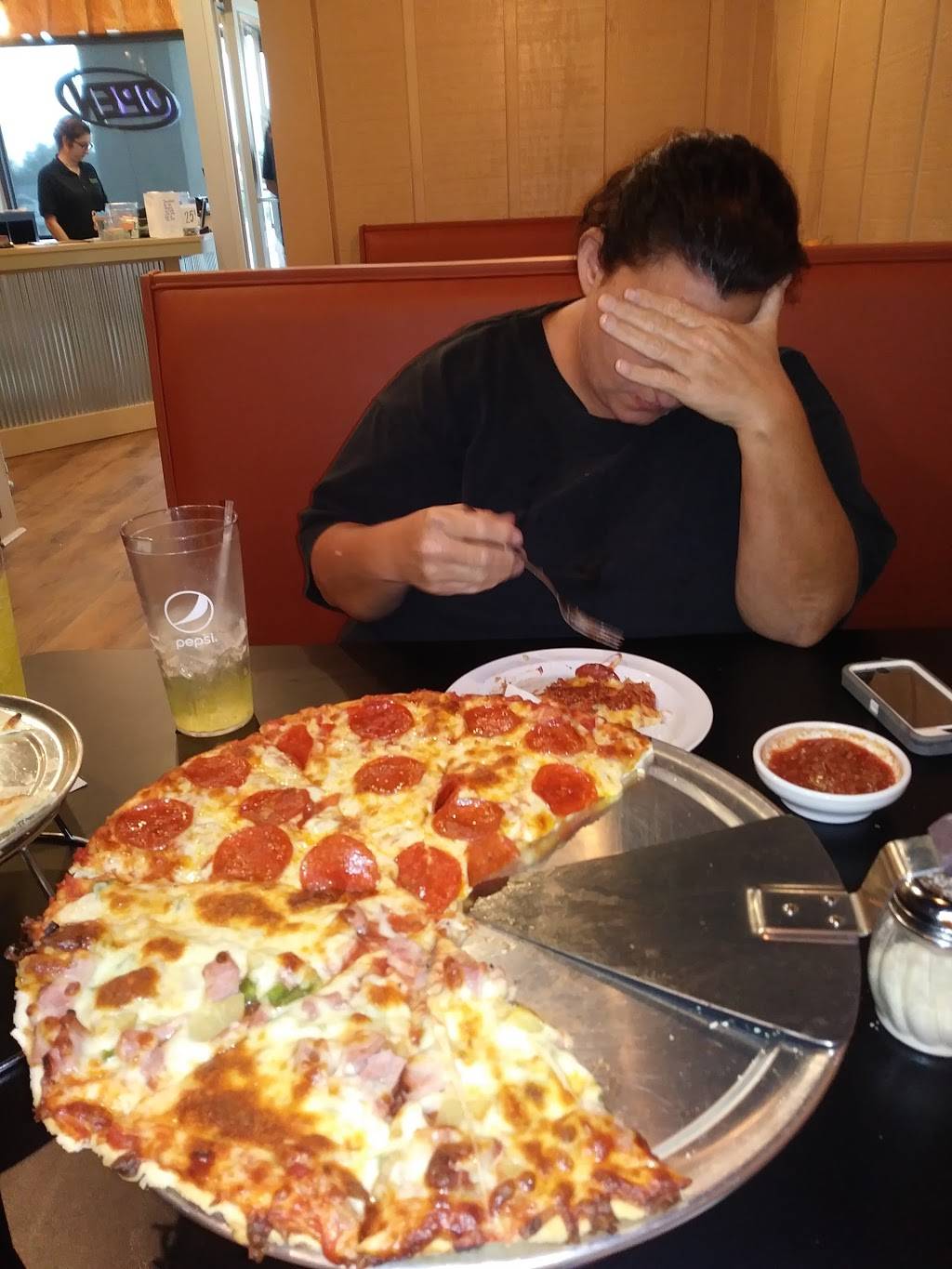 Grumpys Pizza | restaurant | 1054 N Brindlee Mountain Pkwy, Arab, AL 35016, USA | 2569312335 OR +1 256-931-2335