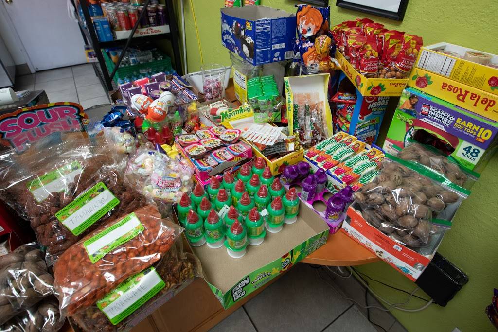 Neveria Y Antojitos Charlys | bakery | 5821 N 67th Ave #105, Glendale, AZ 85301, USA | 6235942127 OR +1 623-594-2127