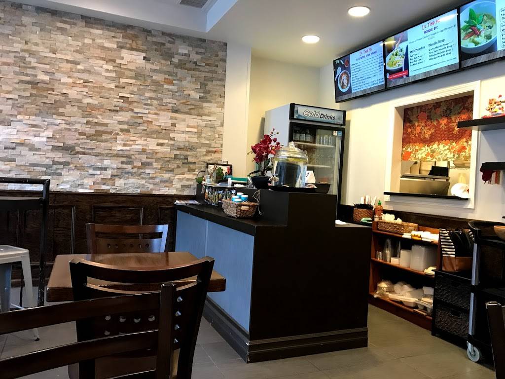 Lil Thai Pin | restaurant | 180 Nassau St, Princeton, NJ 08542, USA | 6092799000 OR +1 609-279-9000