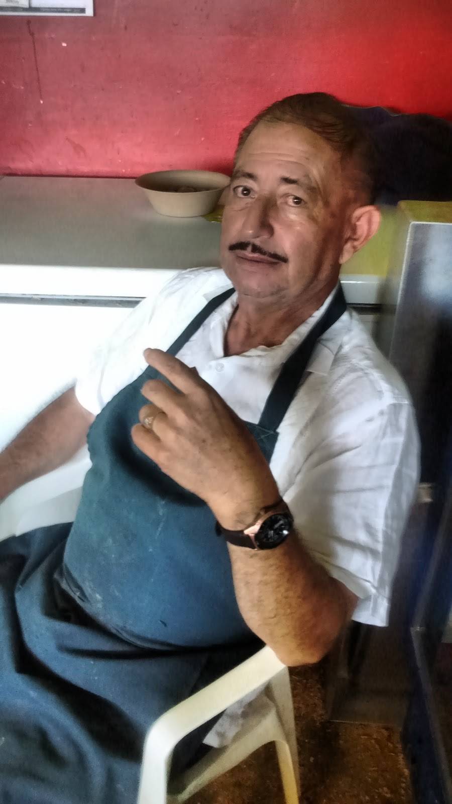 Tacos El Toro | restaurant | El Tecolote, 22644 La Joya, B.C., Mexico | 016645476293 OR +52 664 547 6293