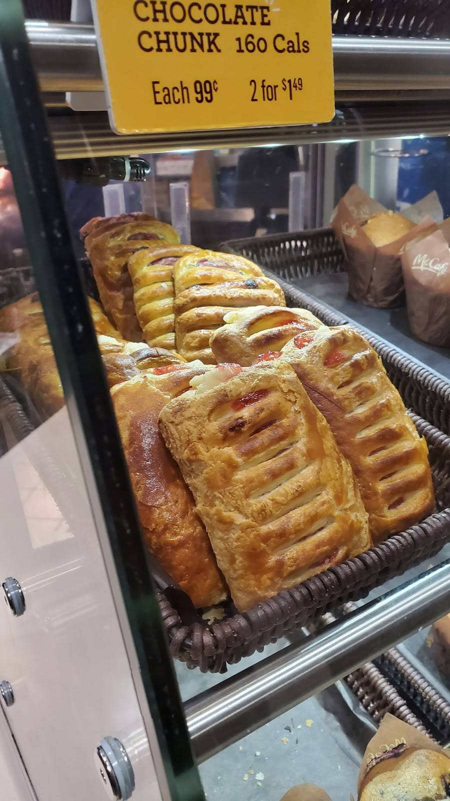 McDonalds | cafe | 2500 Hurontario St, Mississauga, ON L5B 1N4, Canada | 9052764019 OR +1 905-276-4019