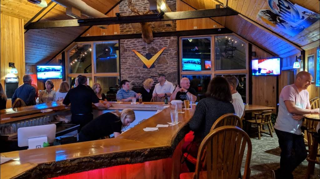 The Lodge at Indian Lake | restaurant | 700 S Shore Trail, Central City, PA 15926, USA | 8147544975 OR +1 814-754-4975