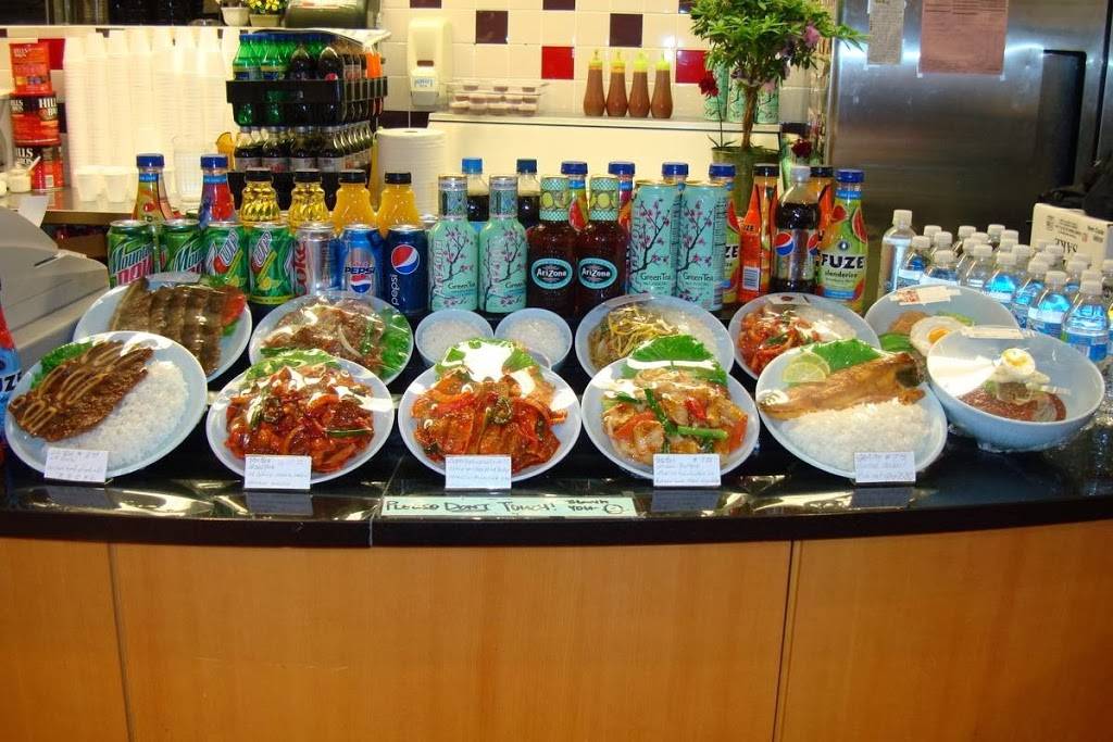 Durebak Restaurant | restaurant | 801 Civic Center Dr #114, Niles, IL 60714, USA | 8474708825 OR +1 847-470-8825