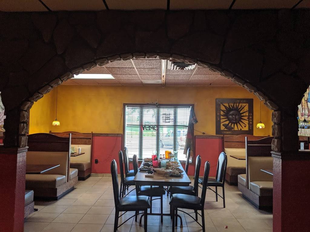Mi Pueblo Real | restaurant | 3110 Division St, Burlington, IA 52601, USA | 3197528458 OR +1 319-752-8458