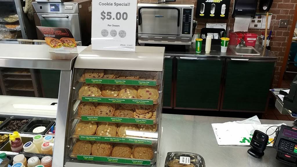 Subway | restaurant | 7210 Strawberry Plains Pike, Knoxville, TN 37914, USA | 8655441123 OR +1 865-544-1123