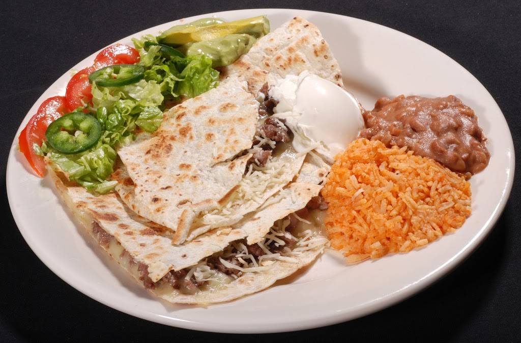 El Borrego De Oro Restaurant | restaurant | 2403 Whittier Blvd, Los Angeles, CA 90023, USA | 3237804213 OR +1 323-780-4213