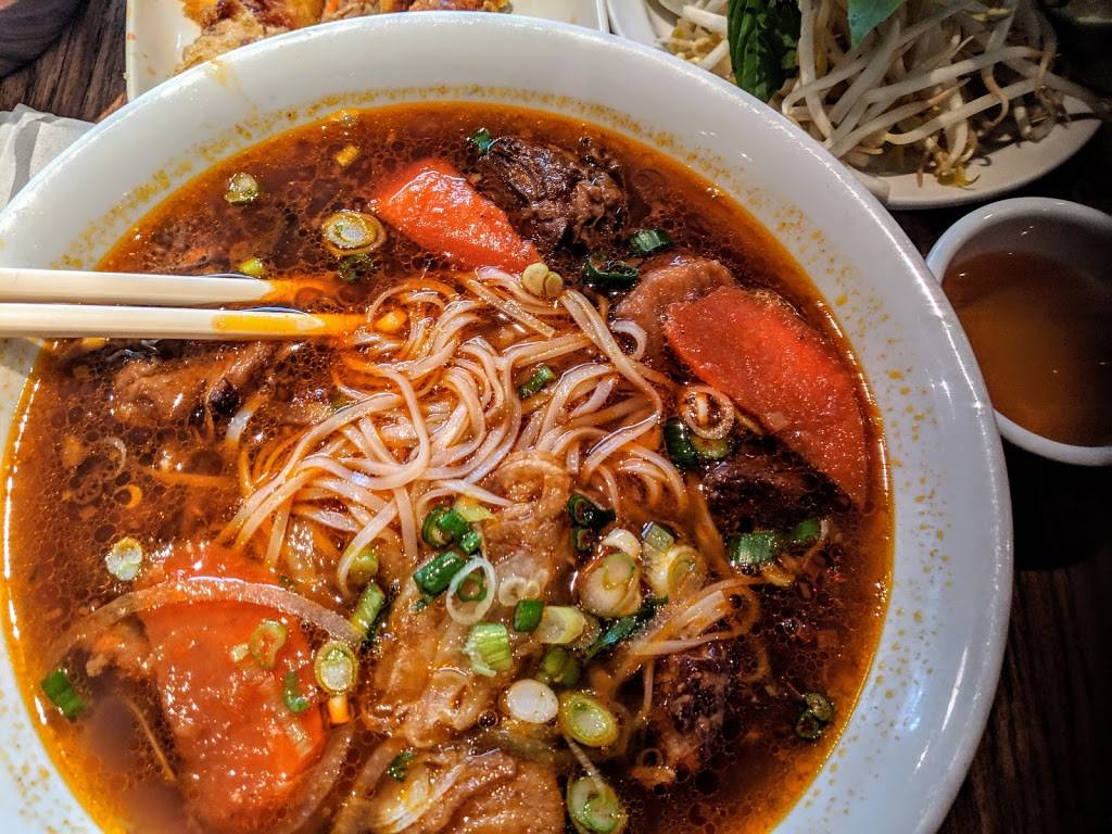 Pho Asia 21 | restaurant | 1208 King St W, Toronto, ON M6K 1G2, Canada | 6474360680 OR +1 647-436-0680