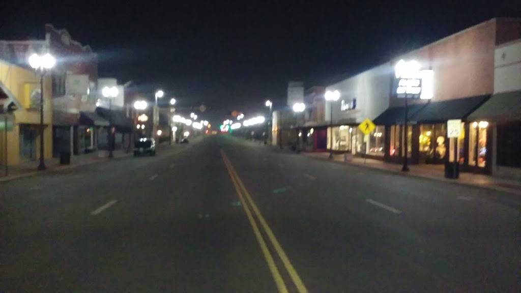 Willies Sports Bar & Grill | restaurant | 151 N Main St, El Dorado, KS 67042, USA | 3164525546 OR +1 316-452-5546