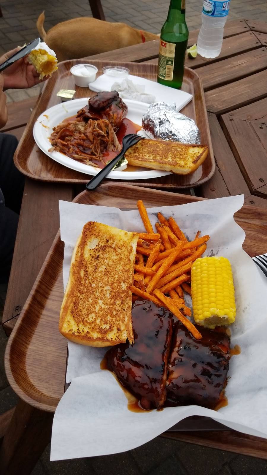 Gematos Wood Pit BBQ | restaurant | 6701 W 111th St, Worth, IL 60482, USA | 7083614200 OR +1 708-361-4200