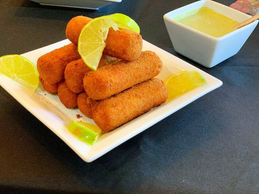 Fernandez The Bull Cuban Grill | restaurant | 101429 Overseas Hwy #104, Key Largo, FL 33037, USA | 3054148048 OR +1 305-414-8048