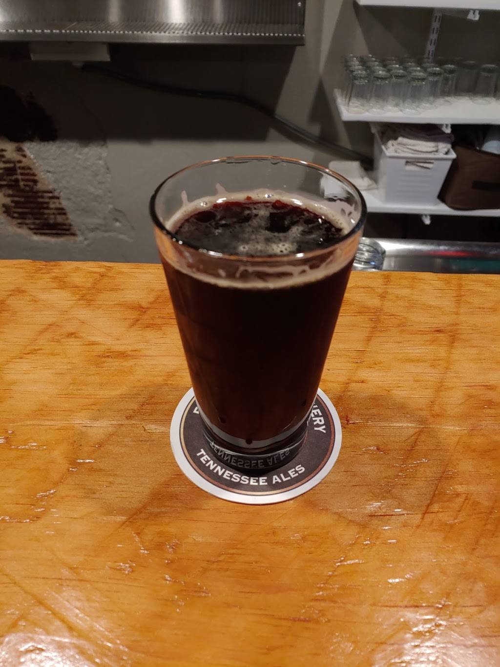 Riverside Taphouse | restaurant | 635 E Elk Ave, Elizabethton, TN 37643, USA | 4232135564 OR +1 423-213-5564