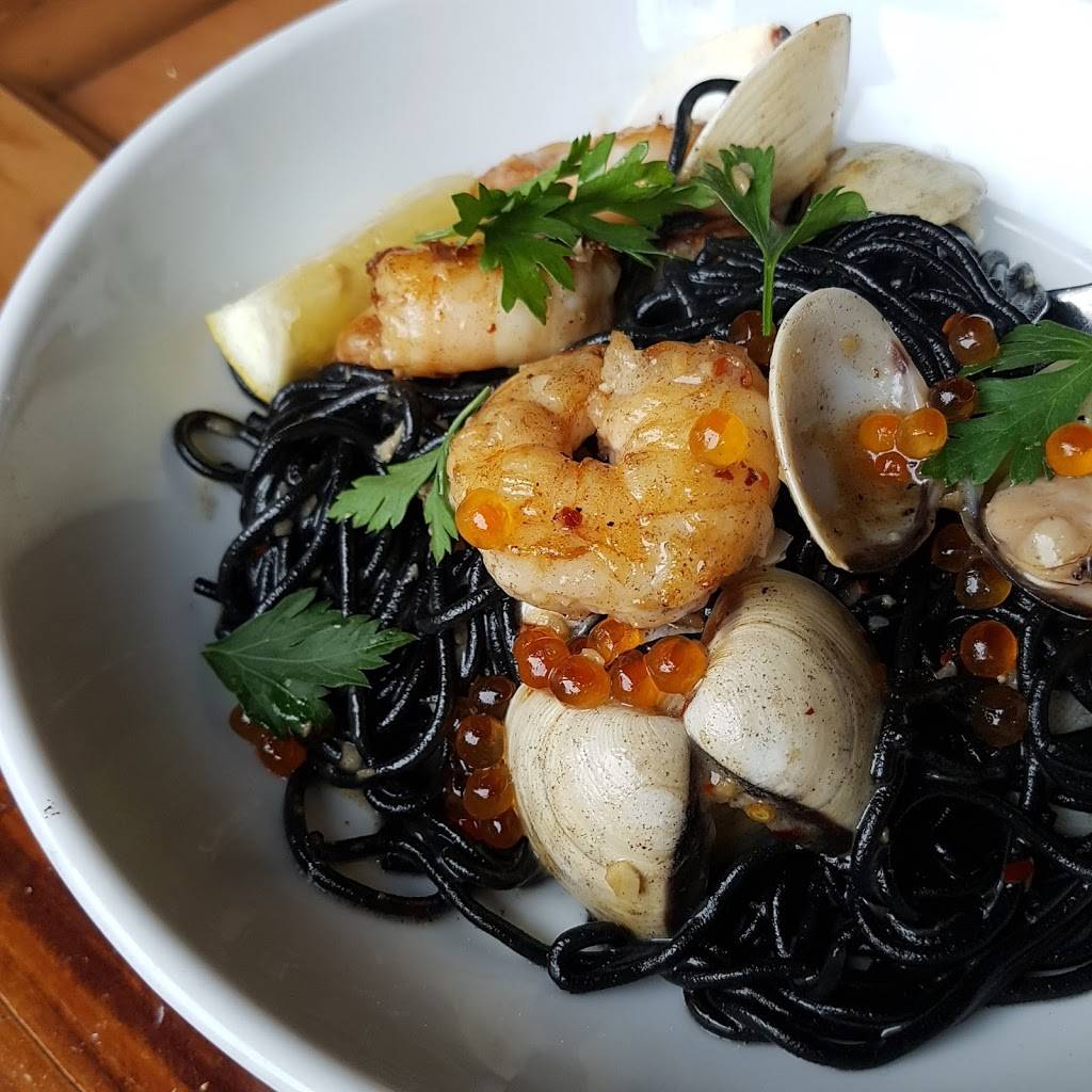 Katies Pizza & Pasta | restaurant | 9568 Manchester Rd, St. Louis, MO 63119, USA | 3149426555 OR +1 314-942-6555