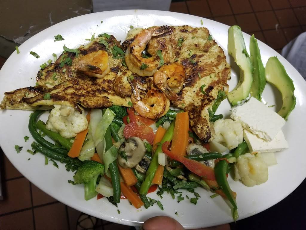 Lindas | restaurant | 71 Main St, Hempstead, NY 11550, USA | 5165656434 OR +1 516-565-6434